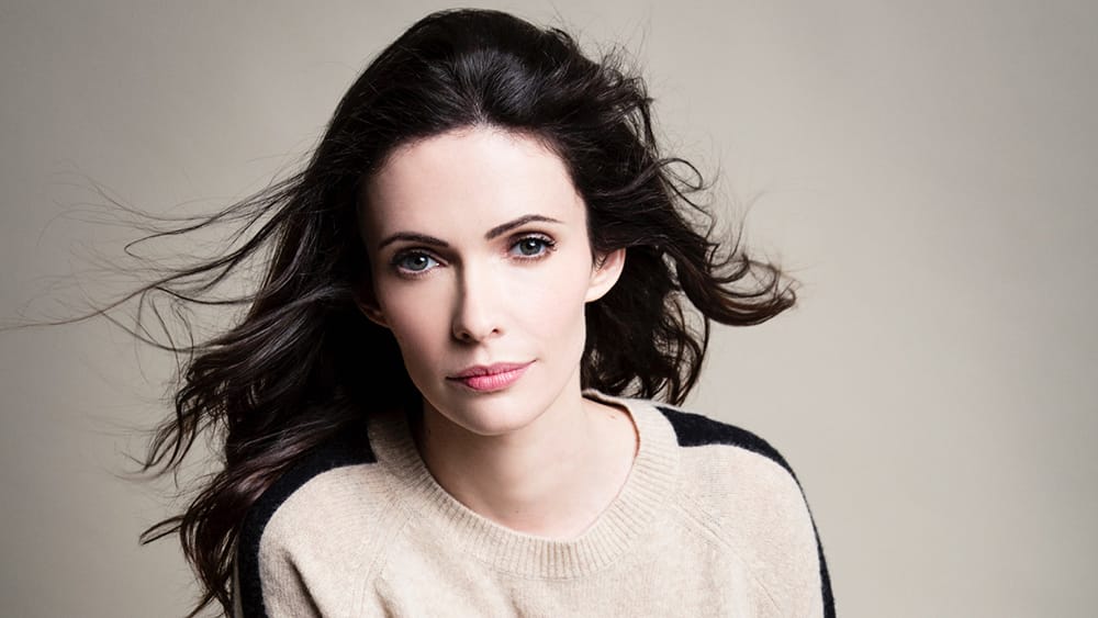 Elizabeth Tulloch Cast as Lois Lane in Arrowverse Crossover