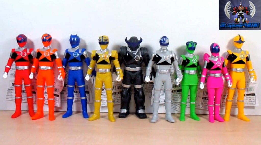 Review: Uchu Sentai Kyuranger – Sentai Hero Series 01-09 Vinyl Figures