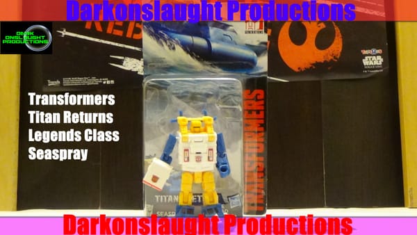 Review: Transformers Titan Returns Legends Class Seaspray